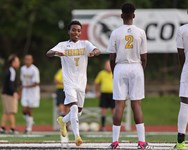 Henninger boys soccer’s diverse roster ‘unifies’ in win over Corcoran/ITC (50 photos)