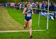 Cicero-North Syracuse national champion runner commits to Power 5 program