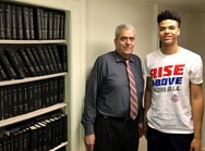 New Hartford native Frankie Policelli enters transfer portal after 3 years at Stony Brook