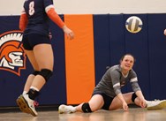 All-CNY girls soccer star uses skills to make must-see play for East Syracuse Minoa volleyball (video)