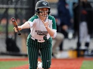 High school roundup: Fayetteville-Manlius sophomore comes up clutch in softball win over Fulton